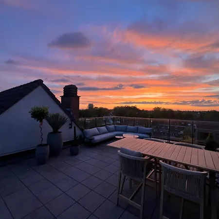 Appartement Penthouse With Awesome Terrace And Free Parking